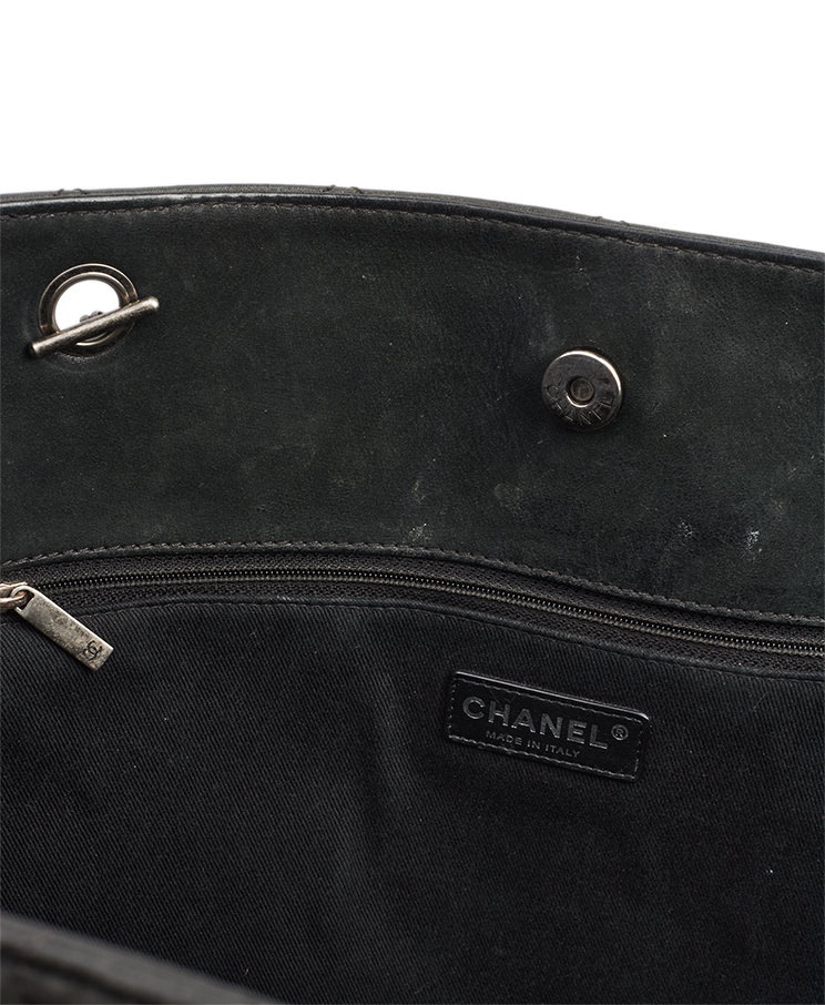 Chanel 2.55 Reissue Tote Large