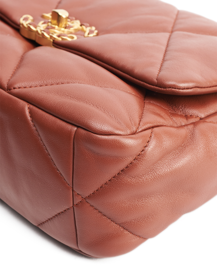 Chanel 19 Small