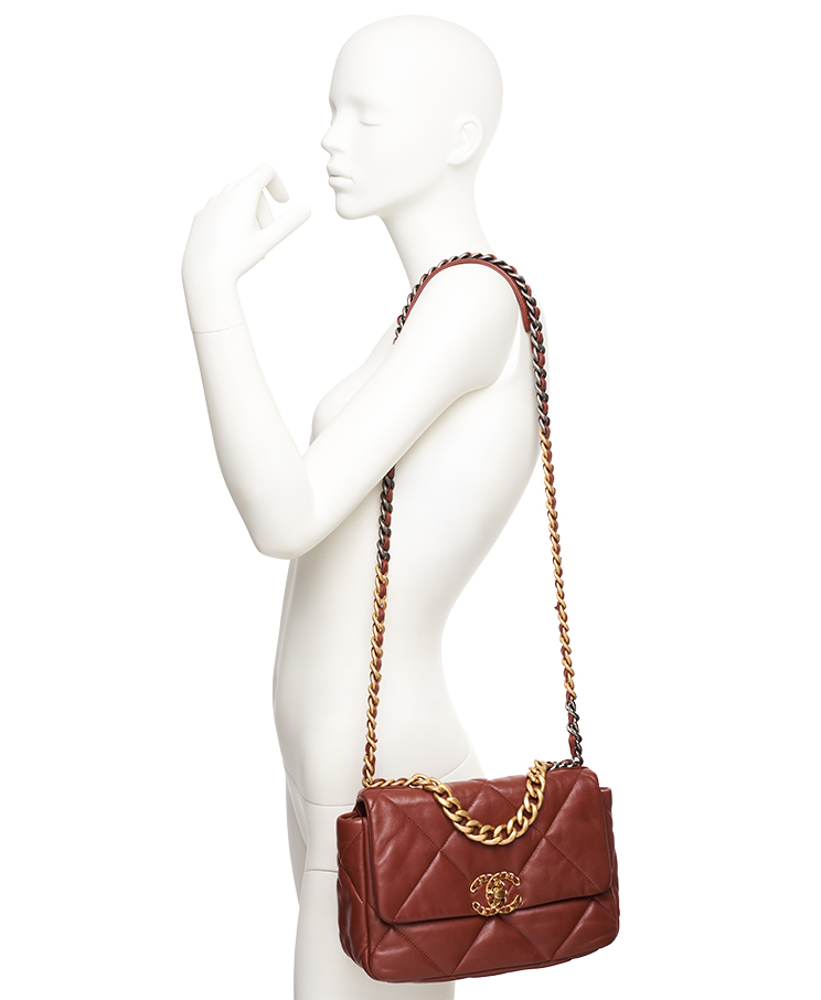 Chanel 19 Small