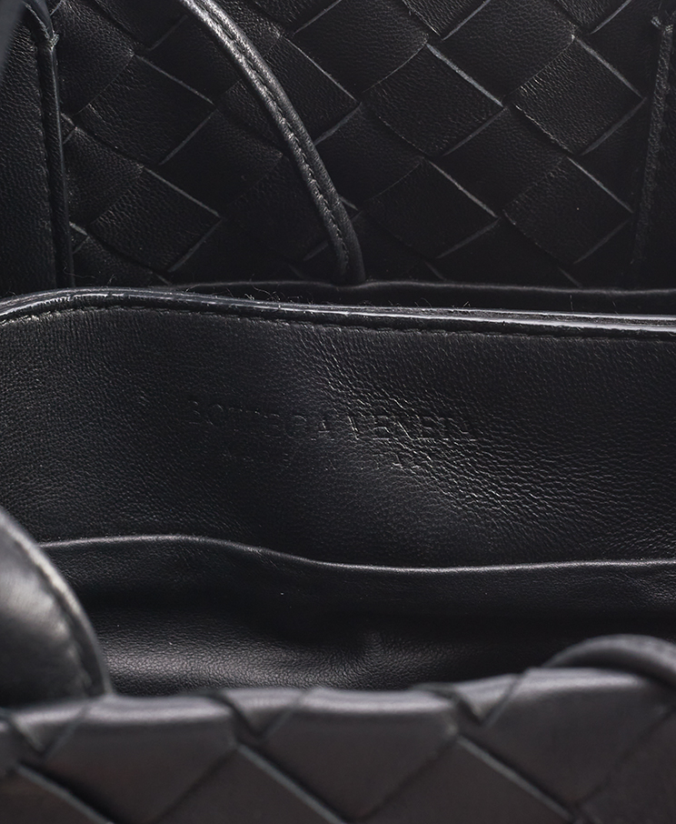 Bottega Veneta Intrecciato Tote Bag Medium