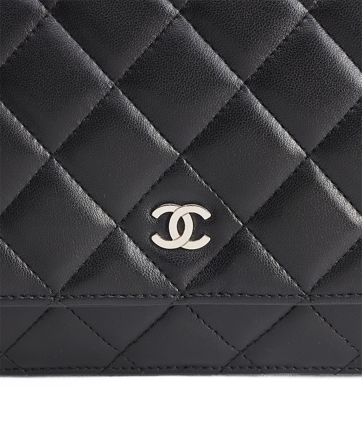 Chanel Classic WOC